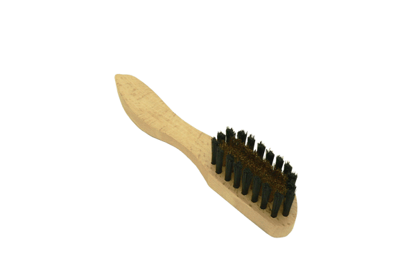 saphir_brush_suede_brass-min_8966a10b-736f-4a24-bb96-4fc7bc8f80ae.png